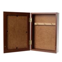 Ключница "Бабочка" орех 15х21 см