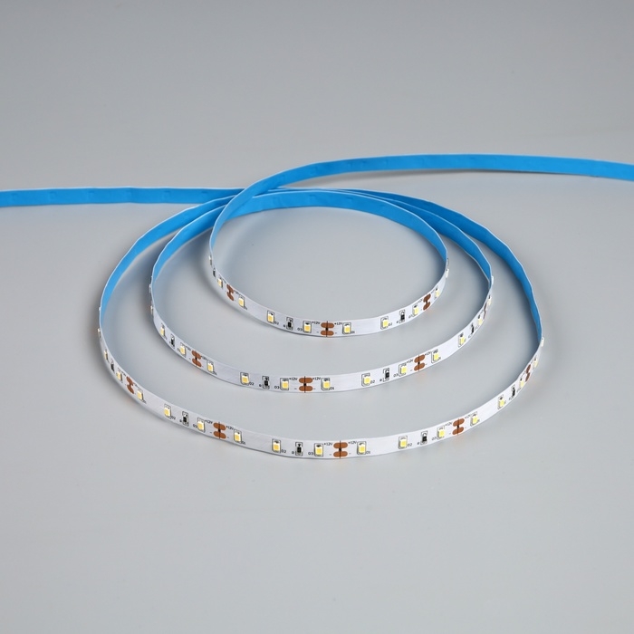 Светодиодная лента Uniel PRO 12В, SMD2835, 4 м, IP20, 4.8Вт/м, 60 LED/м, 4000K Светодиодная лента Uniel PRO 12В, SMD2835, 4 м, IP20, 4.8Вт/м, 60 LED/м, 4000K