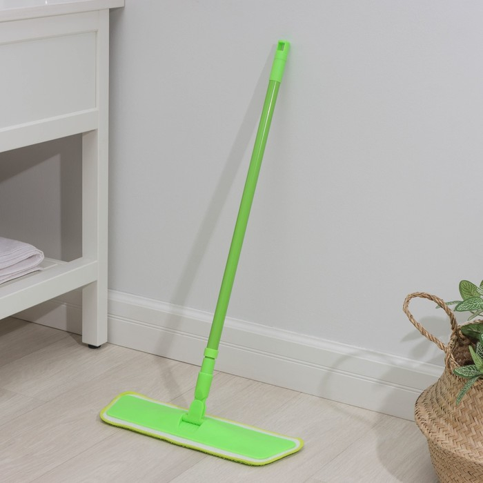 Швабра для мытья пола плоская Доляна, насадка на липучке из микрофибры 40×14 см, 40 гр, телескопическая ручка 80(120) см Швабра для мытья пола плоская Доляна, насадка на липучке из микрофибры 40×14 см, 40 гр, телескопическая ручка 80(120) см