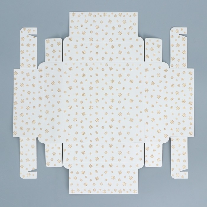 Коробка под 9 конфет с ячейками &laquo;С Новым годом&raquo; 14.5 х 14.5 х 3.5 см, Новый год