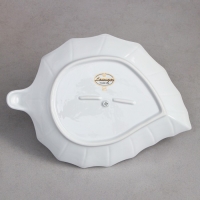 Этажерка «Листик», двухъярусная, большая, фарфор, Иран Этажерка «Листик», двухъярусная, большая, фарфор, Иран