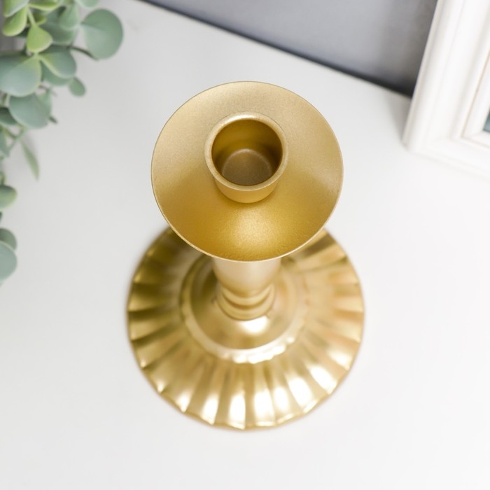 Подсвечник металл на 1 свечу Подсвечник металл на 1 свечу "Прованс" золотой 22х11х11 см