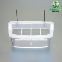 Кормушка для птиц внутренняя прозрачная с разделителем 11,7 х 5,5 х 6,3 см Кормушка для птиц внутренняя прозрачная с разделителем 11,7 х 5,5 х 6,3 см