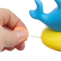 Заводная игрушка для ванны с брызгалкой &laquo;Дельфин&raquo;, Крошка Я