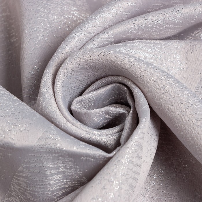 Скатерть Этель "Линии" цв.серебро, 142*180 +/-3 см, 115 &plusmn;10 гр,100% п/э