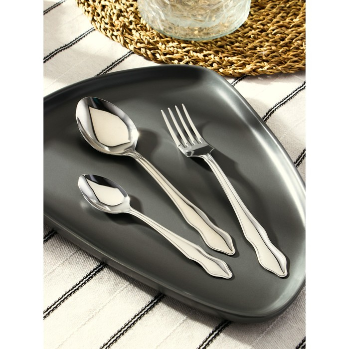 Набор столовых приборов &laquo;Новинка-1&raquo;, 18 предметов, толщина 1 мм, картонная коробка, цвет серебряный