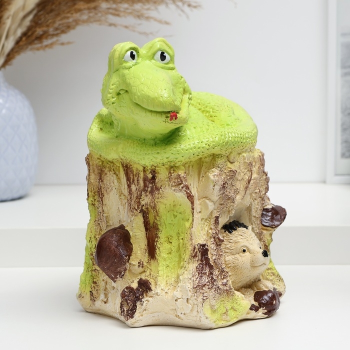 Фигура "Змея на пне" зеленое яблоко, 22х20см