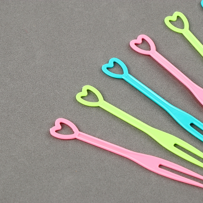 Шпажки &laquo;Сердечки&raquo;, набор 50 шт., цвет МИКС