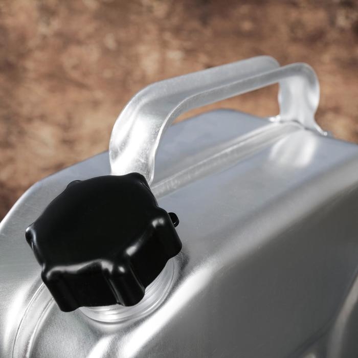 Канистра алюминиевая с крышкой, 10 л, цвет микс Канистра алюминиевая с крышкой, 10 л, цвет микс