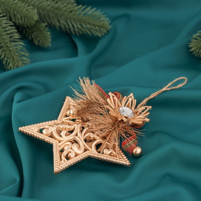 Украшение ёлочное "Звезда с цветком" 12х12 см, золото