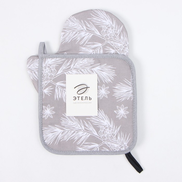 Новый год. Набор кухонный Этель "Рождественские ветки": прихватка 19х19 см, варежка-прихватка 20х28 см, 100