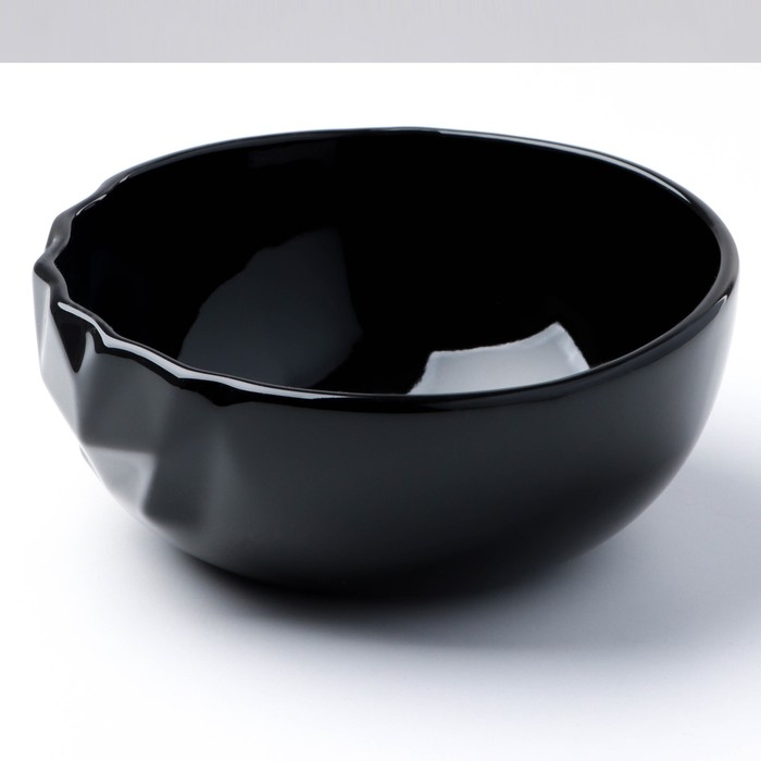 Салатник керамический &laquo;Обсидиан&raquo;, 16.5 х 7 см, 900 мл, цвет чёрный