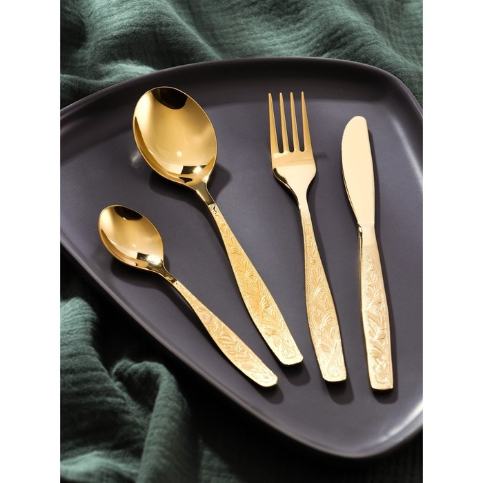Набор столовый «Уралочка», 24 предмета, толщина 2 мм, с декоративным напылением, картонная коробка, цвет золотой Набор столовый «Уралочка», 24 предмета, толщина 2 мм, с декоративным напылением, картонная коробка, цвет золотой