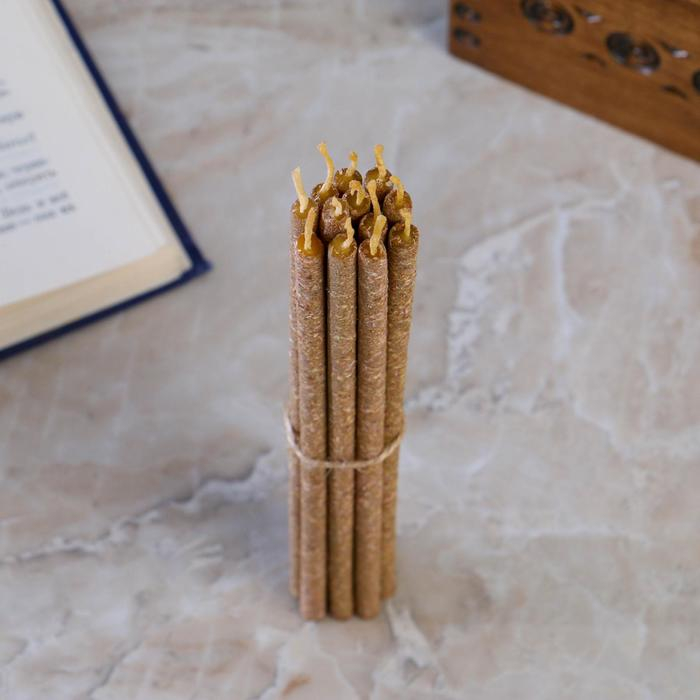 Свеча магическая медовая с вереском для привлечения удачи &laquo;Вересковые&raquo;, 12 штук