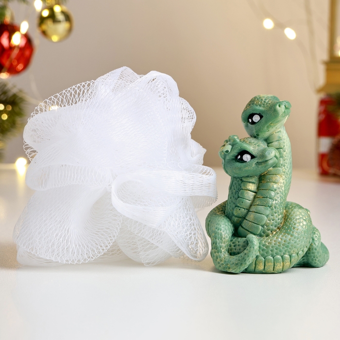 Набор в консервной банке "Новогодние планы на счастье" мыло + мочалка