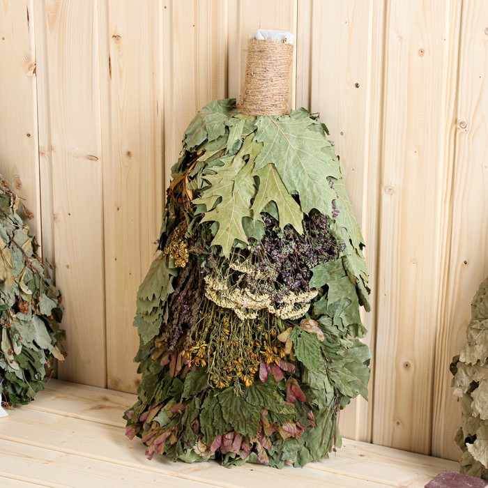 Веник для бани дубовый с травами, в пакете на молнии Веник для бани дубовый с травами, в пакете на молнии