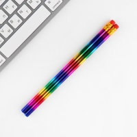 Подарочный набор: блокнот, карандаши (2 шт) и значок «8 марта» Подарочный набор: блокнот, карандаши (2 шт) и значок «8 марта»