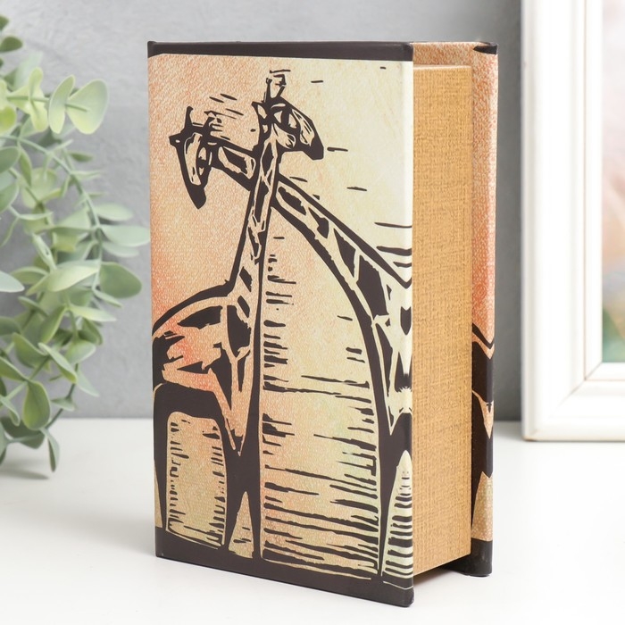 Сейф-книга дерево кожзам Сейф-книга дерево кожзам "Наскальные рисунки. Жирафы" 17х11х5 см