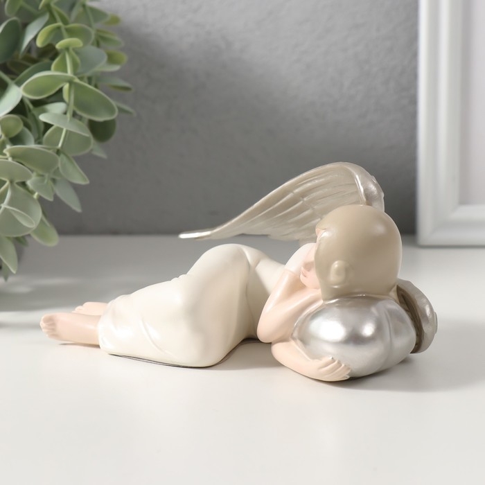 Сувенир полистоун "Спящий ангелочек с серебряными крыльями" 14х10х7 см