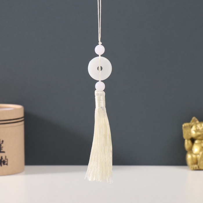 Подвеска текстиль, пластик Подвеска текстиль, пластик "Нефритовый кулон" слоновая кость 1х2,5х12,5 см