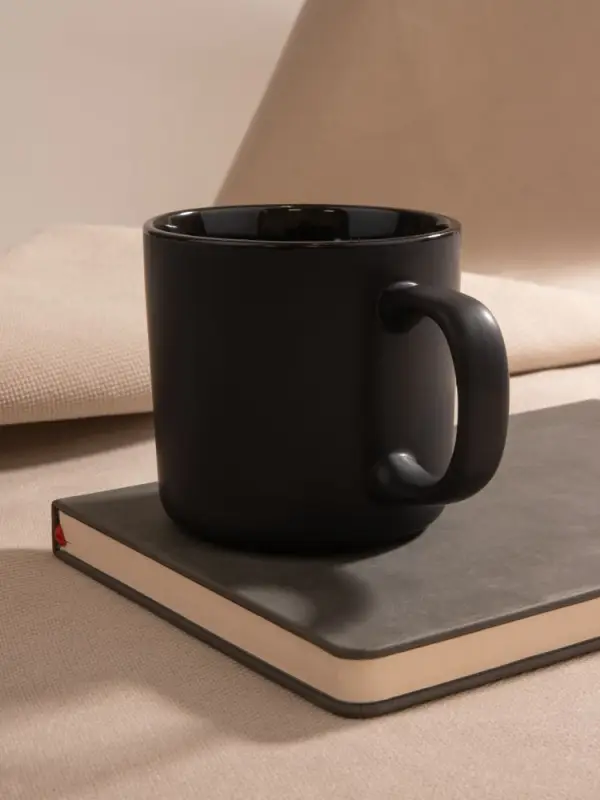 Кружка Eastpresso, черная Кружка Eastpresso, черная