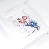 Фотоальбом на 100 фото 13х18 см "Солнце" золото 19,5х15,5х4 см Фотоальбом на 100 фото 13х18 см "Солнце" золото 19,5х15,5х4 см