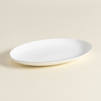 Тарелка для подачи SL Home «Каскарон», 25,4×18,5×2,5 см, овальная, костяной фарфор, белая Тарелка для подачи SL Home «Каскарон», 25,4×18,5×2,5 см, овальная, костяной фарфор, белая