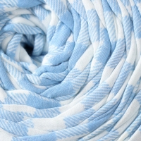 Трикотажная пряжа вторичная 90% хлопок,10% п/э, 100м/450&plusmn;50 гр (полосатик бело-голубой)