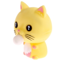 Мялка «Котик» надувает шарик Мялка «Котик» надувает шарик