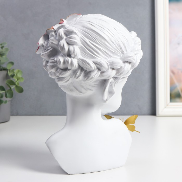 Сувенир полистоун Сувенир полистоун "Малышка с лилией в волосах и бабочкой" белый 23х17х7 см