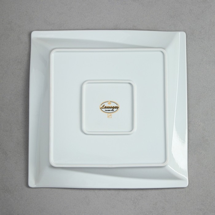 Блюдо «Негин», квардратное, фарфор, Иран Блюдо «Негин», квардратное, фарфор, Иран