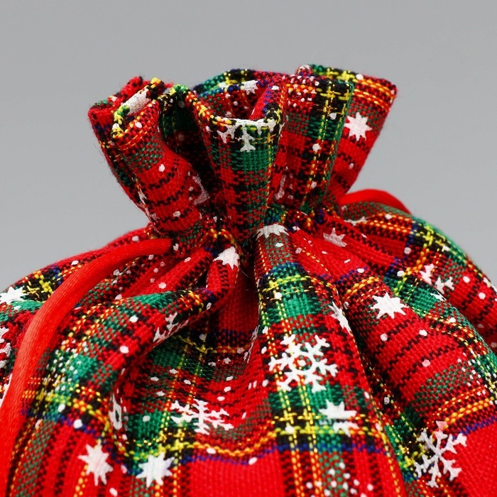 Мешочек подарочный холща &laquo;Новогодняя клетка&raquo;, снежинки, 20 х 30 см +/- 1.5 см, Новый год