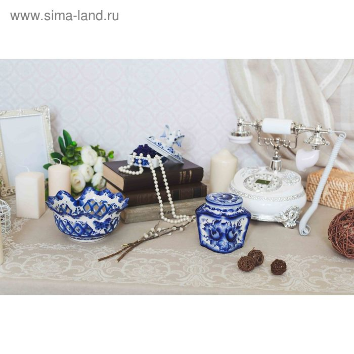 Конфетница «Бабочки», 15×15×8 см, ажурная, гжель Конфетница «Бабочки», 15×15×8 см, ажурная, гжель