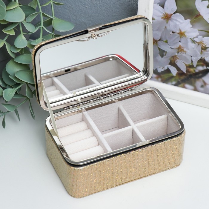 Шкатулка кожзам для украшений Шкатулка кожзам для украшений "Мелкие квадратики. Золото" 6х7х12 см