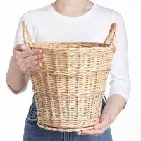 Корзина &laquo;Садовод&raquo;, дно фанера:20&times;20, верх: 30&times;30, H=25/33 см, ручное плетение, ива