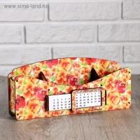 Органайзер для канцелярских предметов "Фиалка", с вечным календарём Органайзер для канцелярских предметов "Фиалка", с вечным календарём