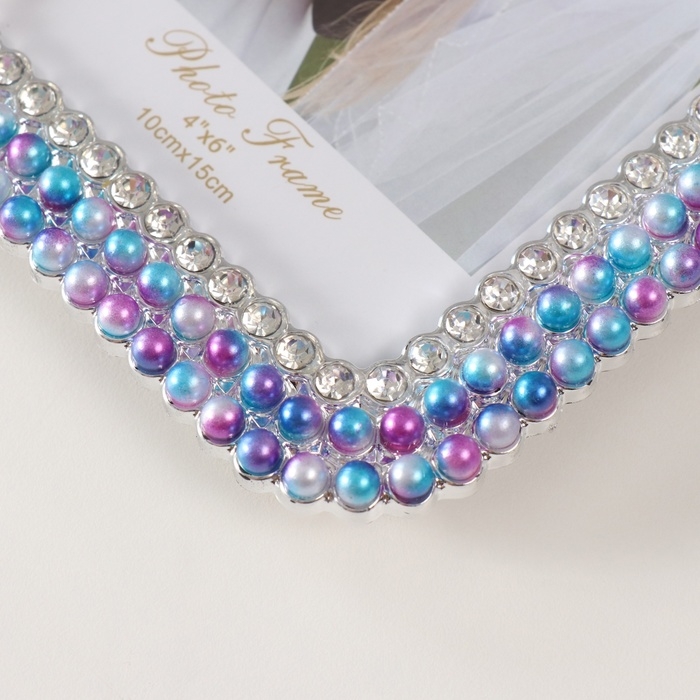 Фоторамка пластик 10х15 см Фоторамка пластик 10х15 см "Сирево-голубой жемчуг стразы" закруглённые углы 1,8х12,5х17,5 см 10527