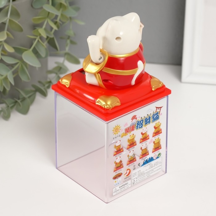 Маятник пластик Маятник пластик "Белый Манэки-нэко в красном халате" 8х8х8,2 см