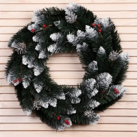 Новогодний венок "Интерьерный белоснежный"шишка серебро + ягода 50 см Новогодний венок "Интерьерный белоснежный"шишка серебро + ягода 50 см