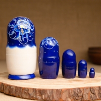 Матрёшка 5-ти кукольная "Нина" синяя , 14-15см, ручная роспись.