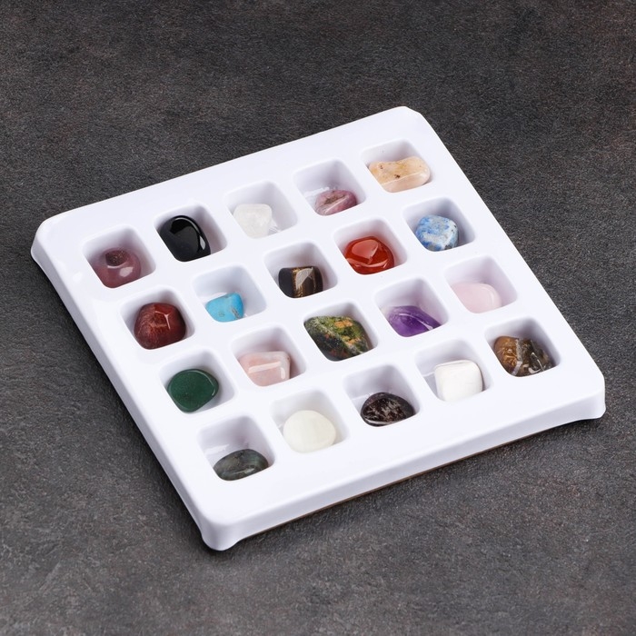 Коллекция минералов, 20 шт, 13х12 см Коллекция минералов, 20 шт, 13х12 см