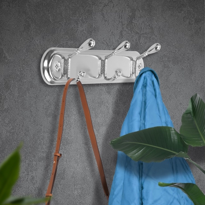 Вешалка ТУНДРА TVT005, металлическая, трёхрожковая, цвет хром