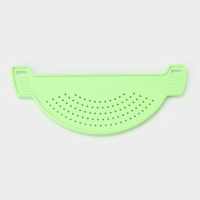 Дуршлаг на кастрюлю, d=28 см, цвет зелёный Дуршлаг на кастрюлю, d=28 см, цвет зелёный