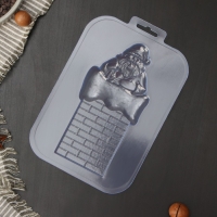 Форма для шоколада и конфет пластиковая «Санта на трубе», размер изделия 17×8,3×1 см, цвет прозрачный Форма для шоколада и конфет пластиковая «Санта на трубе», размер изделия 17×8,3×1 см, цвет прозрачный