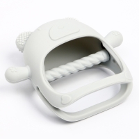 Прорезыватель зубной &laquo;Мишка&raquo;, в форме соска, цвет серый