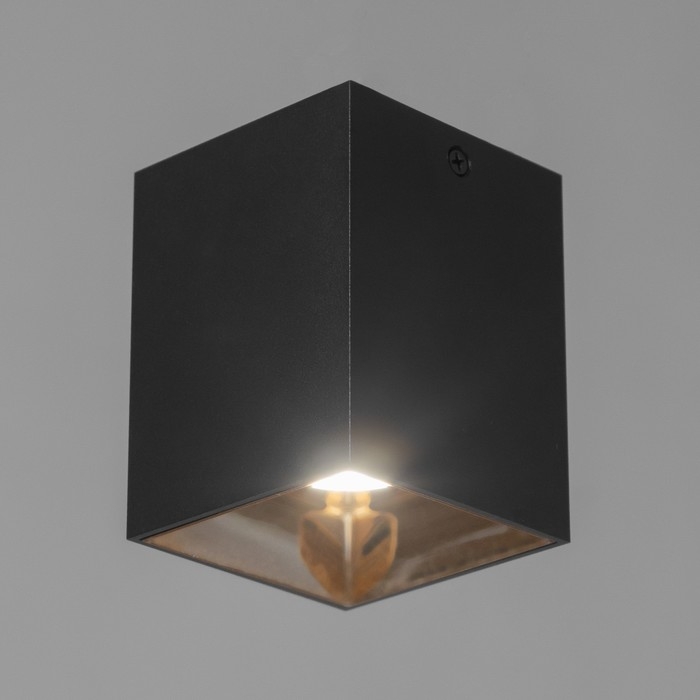 Светильник Светильник "Кубик" LED 4000К 10Вт DIM220 черный золото 7,5х7,5х9,5см