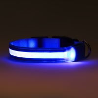 Ошейник с подсветкой Двойная полоса размер L, ОШ 45-52 х 2,5 см 3 режима свечения голубой