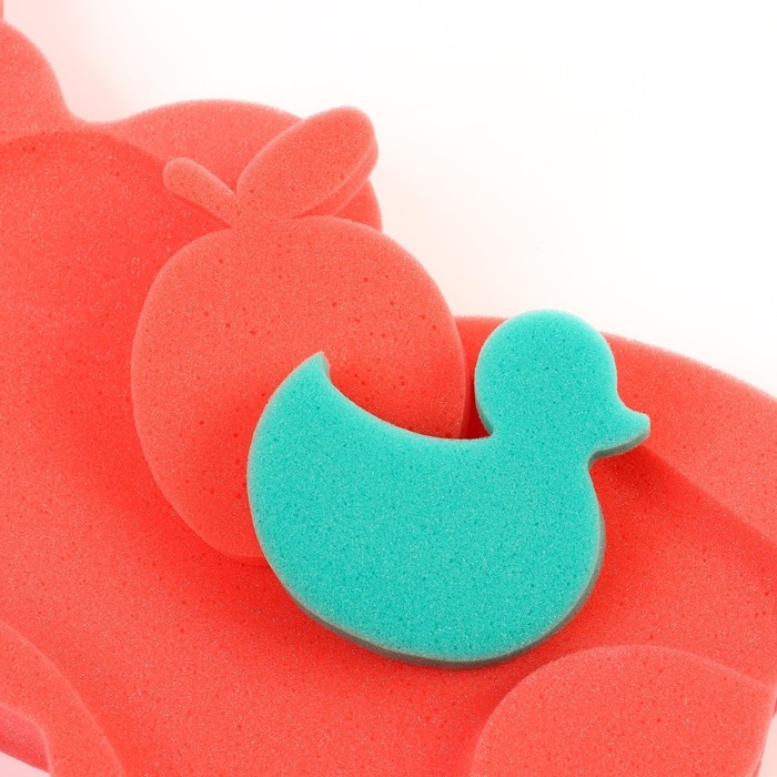 Подкладка для купания макси «Мишка», цвет красный/розовый, 55х30х6см Подкладка для купания макси «Мишка», цвет красный/розовый, 55х30х6см