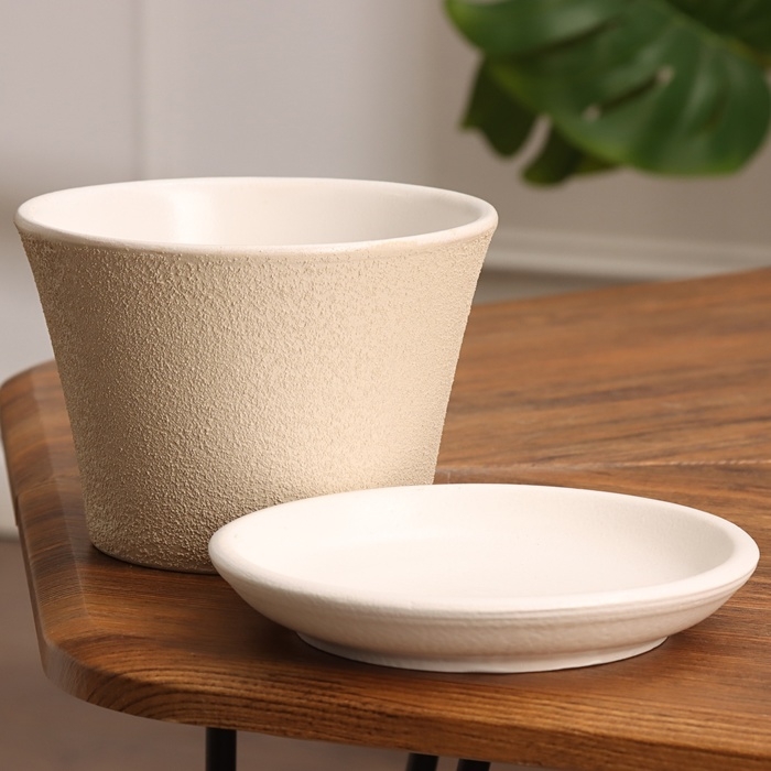 Горшок цветочный "Сиена" серый рельеф 0,8 л