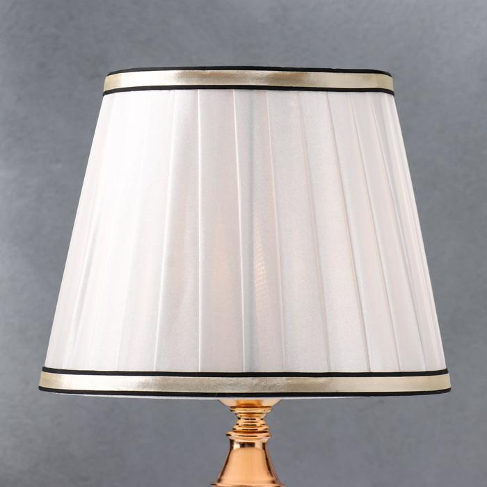 Лампа настольная "Галатея" 1х40Вт Е27 220В белый-золото 20х20х38,5 см.